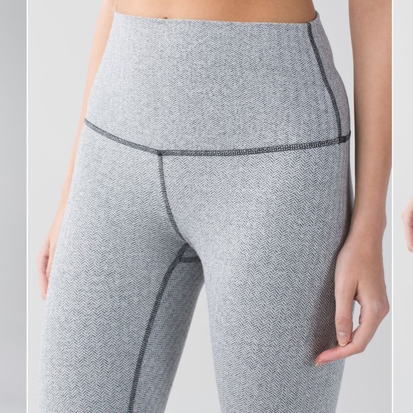 Lululemon Wunder Under Pant (Roll Down)